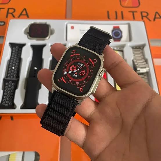 Ultra 3 Smart Watch (7-in-1 Strap Set) – 2.01" HD Bluetooth Calling Fitness Smartwatch